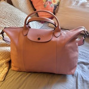 NEW Leather Longchamp Tote (with strap and dust bag!)